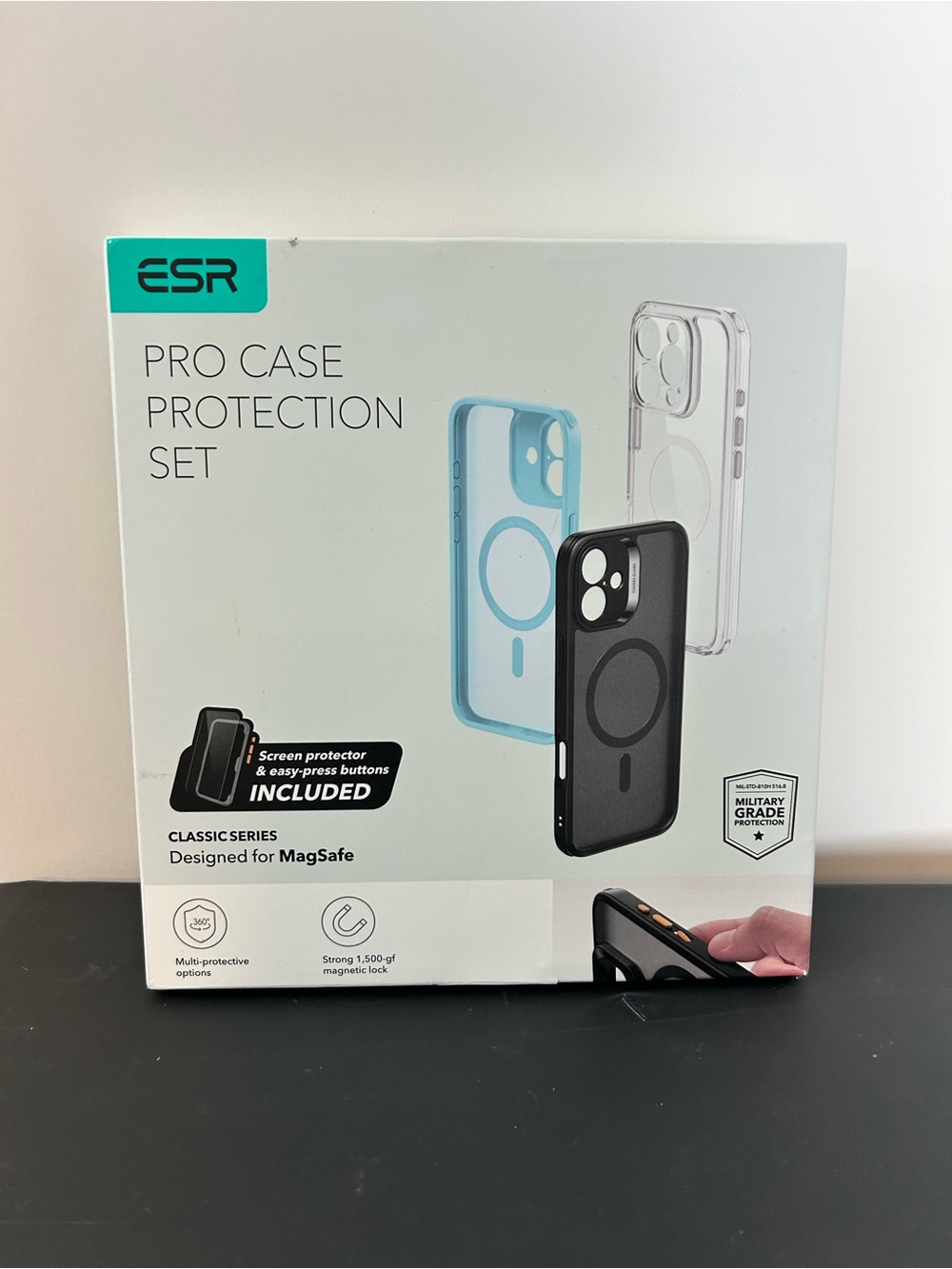 ESR Pro Case Protection Set for MagSafe - Black